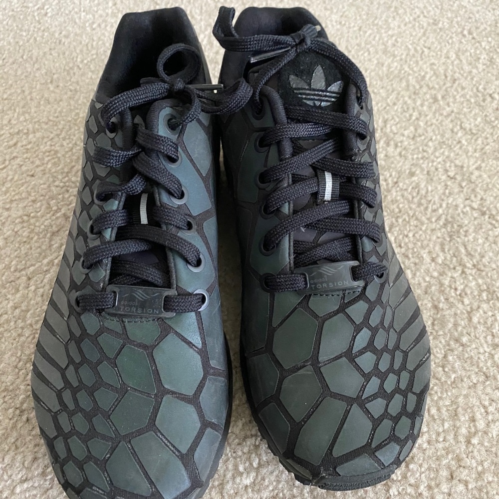 Adidas - Picture 2 of 4